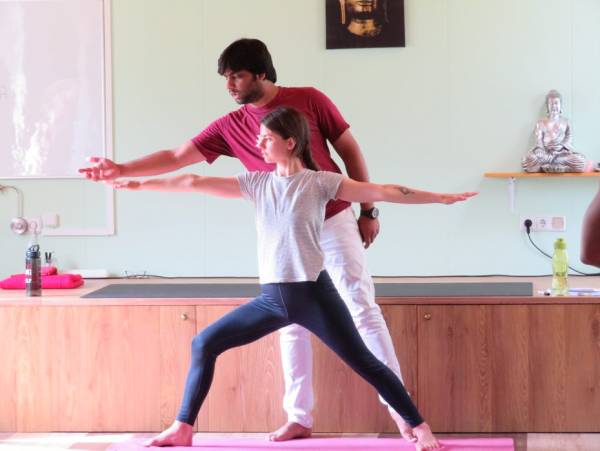 Arhanta Yoga UK